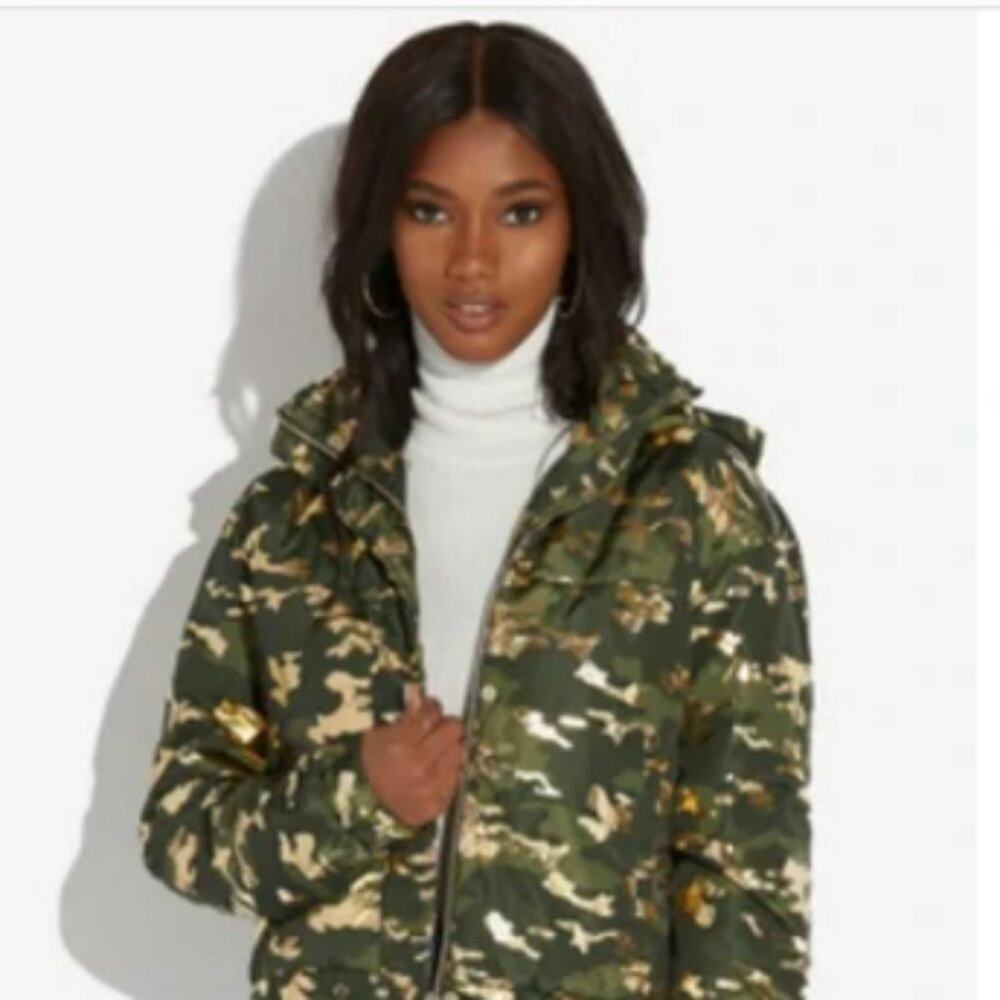 Ashley by 26 International Sherpa Lined Camo Cinch Waist Jacket Size XL